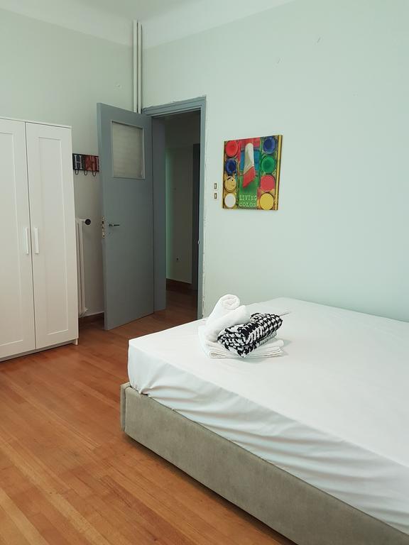 Errathens Pine Red And Taupe - Athens Center Apartment Ngoại thất bức ảnh
